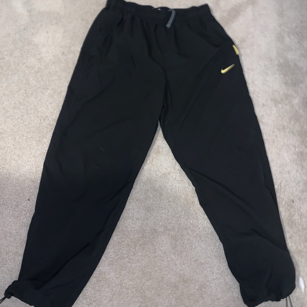 Nike Livestrong drawstring ankle sweatpants